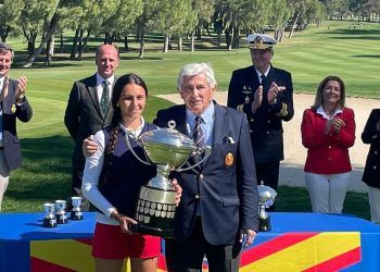 Cayetana Fernández incrementa la gloria del golf español con el triunfo en la Copa de la Reina