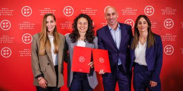 Acuerdan un plan de conciliación familiar con las jugadoras de la selección de fútbol durante el Mundial