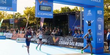 Chepkirui se impuso el Medio Maratón de València y Laura Luengo batió el récord de España