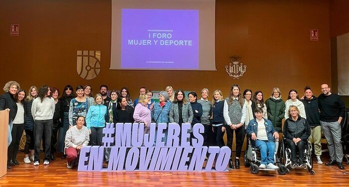 El Ayuntamiento reúne a mujeres referentes del deporte valenciano para participar en el Foro Mujer y Deporte