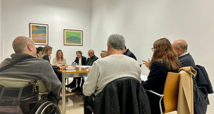 Crece el uso de las instalaciones deportivas en Valencia un 11% y la participación en el deporte escolar, que roza la paridad