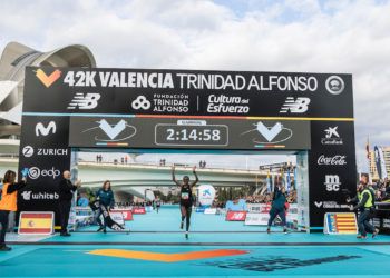 Amane Beriso coloca a la Maratón de València entre las tres carreras más rápidas del mundo
