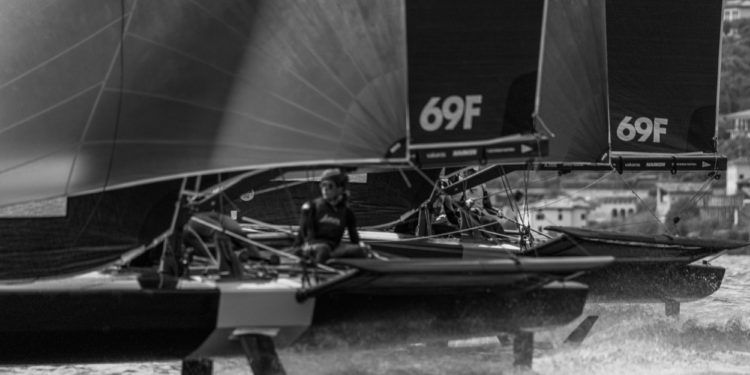 La Copa de Oro de 69F se disputa en el Lago de Garda