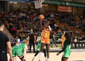 Valencia Basket se impuso en la pista de Araski