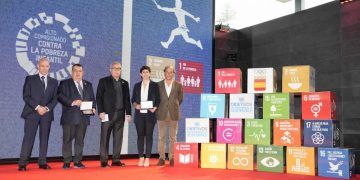 Carla Suárez, embajadora de la línea de Acción Social de la estrategia de sostenibilidad del COE