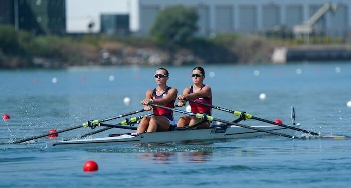 Aina Arteman y Lidia Florido se quedaron a las puertas del podio en doble scull en Taranto 2026