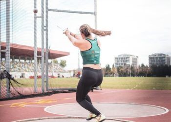 Burgos alzó a las campeonas de España de atletismo sub’23