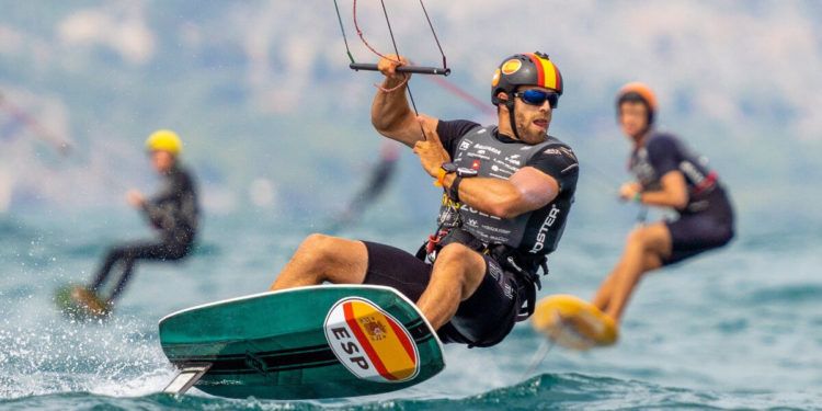 La Copa de España de Formula Kite de nuevo en manos de Alejandro Climent