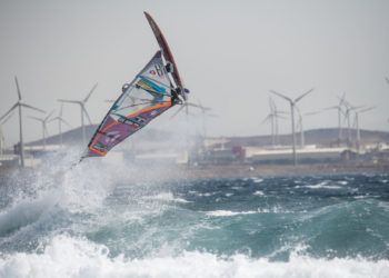 Las canarias se hacen con Pozo Izquierdo