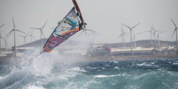 Las canarias se hacen con Pozo Izquierdo