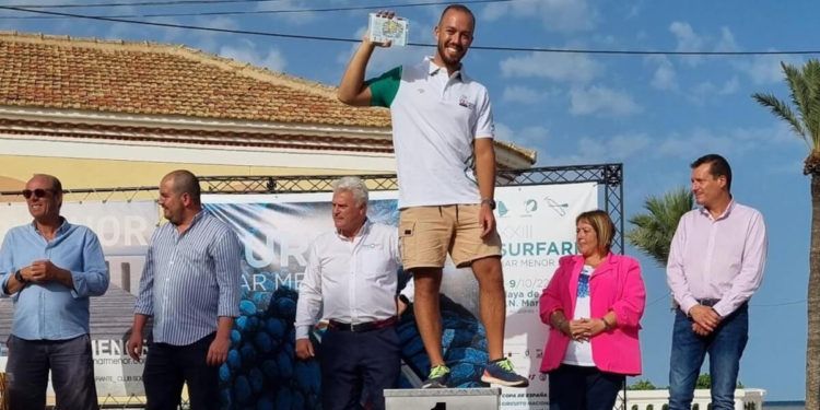 Alvaro Rivera, campeón de España de Raceboard