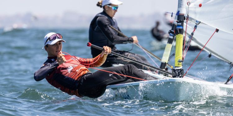 Ana Moncada, Isabel Hernández y Cristina Pujol pasan al Grupo Oro en el Mundial de ILCA6