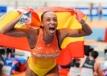 Ana Peleteiro, oro continental en triple salto