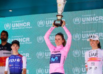 Annemiek van Vleuten y Movistar Team triunfan en el Giro Donne 2022