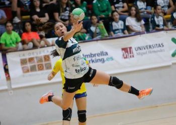 AtticGo Elche y Bera Bera golpearon primero en cuartos de final de la Liga Guerreras