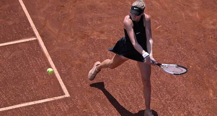 Sramkova, Hercog, Kalieva y Barthel superaron la primera ronda del WTA de Valencia