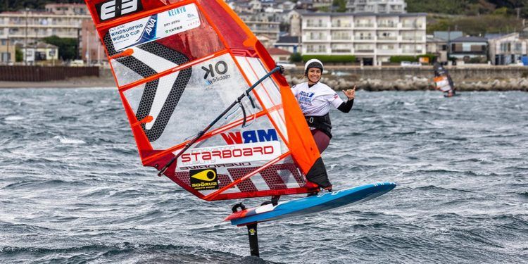 Blanca Alabau ganó en Japón el Campeonato del Mundo de Slalom de la PWA