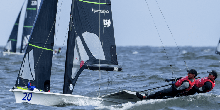 Botín/Trittel (49er) y Echegoyen/Barceló (49er FX), desde el miércoles en el Europeo