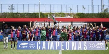 El Barcelona alza el título de liga en el cierre de la temporada con triunfos de Atlético, Levante, Espanyol, Eibar, Madrid CFF y Costa Adeje