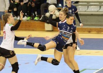 La Rioja, Bera Bera, Rocasa, Elche, Málaga y Guardés ganaron en la penúltima jornada de DHF