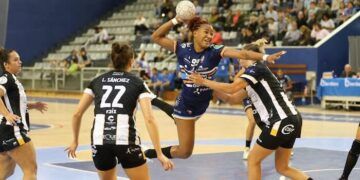 Bera Bera ganó a Málaga y Elche hizo lo propio ante Guardés en la ida de semifinales de DHF