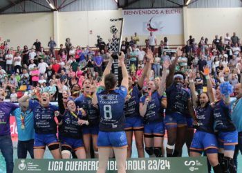 Bera Bera conquistó su novena liga adjudicándose la final ante Balonmano Elche
