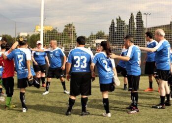 El C.F. Sporting Alaquàs Inclusivo presenta su equipo femenino en una jornada histórica de la liga FEDI