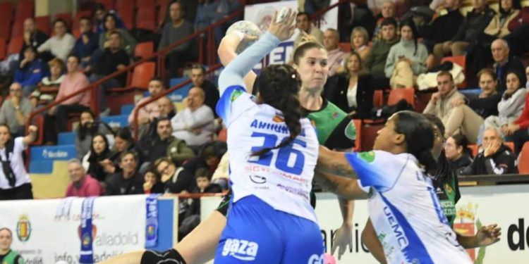 Elche, Málaga, Porriño, Valladolid, Gijón y Bera Bera ganaron sus partidos de la jornada 9 de DHF