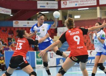 Aula Valladolid, Oviedo, Bera Bera, Málaga, Porriño y Elche sumaron el triunfo en la 3ª jornada de DHF