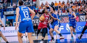 Casademont Zaragoza se impuso a los puntos para alcanzar la final de la Supercopa