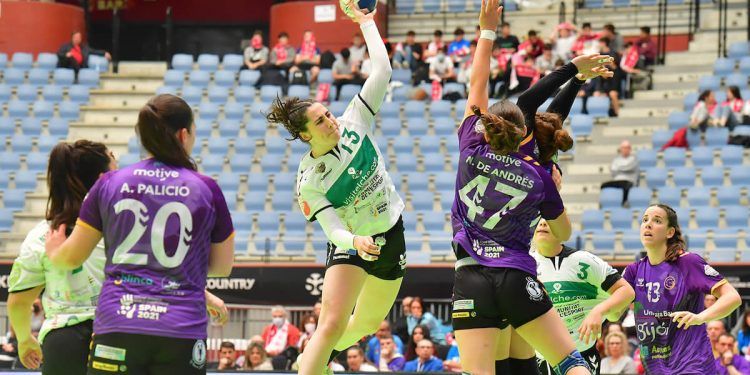 CBM Elche derrota a Unicaja Banco Gijón y avanza a semifinales de la Copa de la Reina