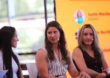 El CSD presenta ante los deportistas del CAR de Madrid las becas, ayudas y recursos a su disposición