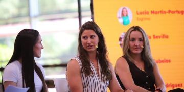 El CSD presenta ante los deportistas del CAR de Madrid las becas, ayudas y recursos a su disposición