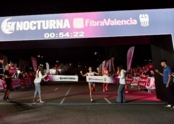 Carla Rodés ganó la 15K nocturna de Valencia