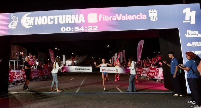 Carla Rodés ganó la 15K nocturna de Valencia