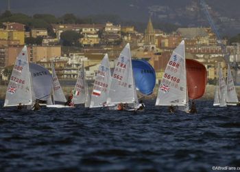 Cambio de líderes en ILCA 4 y 420 a falta de una jornada para el final de la 46ª Christmas Race