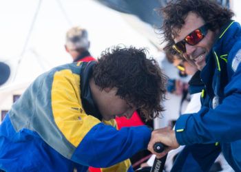 Chuny Bermúdez de Castro, su hijo Carlos y Jaime Arbones en el «Viva México» en The World Race