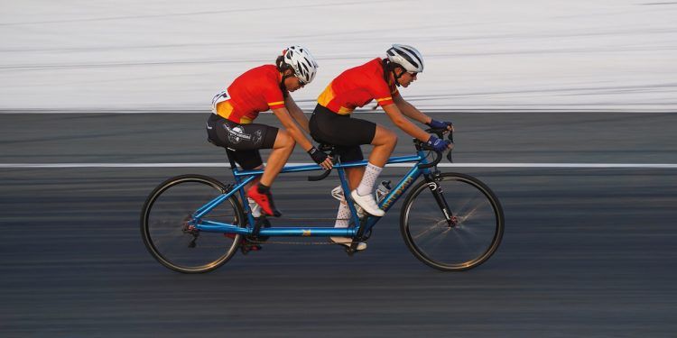 El campeonato de España de ciclismo adaptado se consolida en València con un circuito urbano en la Marina Real