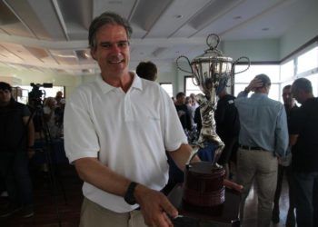 El ‘Yamamay’ sigue dominador y se lleva con emoción su decimoquinta Copa Castro