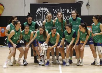 La primera Copa femenina de la Liga Senior ya tiene campeonas