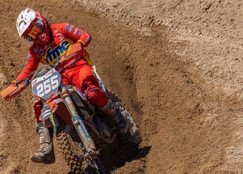 Daniela Guillén hace historia en el Motocross Español