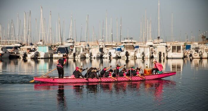 UPV Deportes integra al primer equipo de Dragon Boat formado por mujeres en tratamiento o que han superado un cáncer de mama