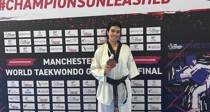 Adriana Cerezo, plata, y Dalia Santiago, bronce, en el Grand Prix Final de Manchester