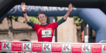 Daniela Oemus se impuso en Zegama-Aizkorri y encabeza las Golden Trail World Series 2023