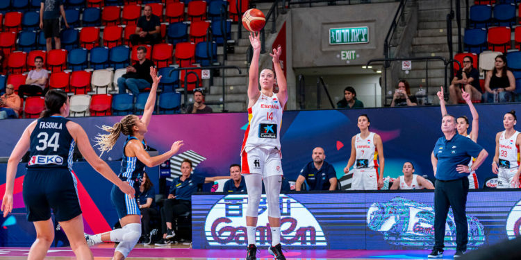 España resistió, venció y logró el pase a los cuartos del Eurobasket