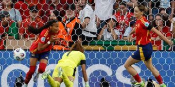 España somete a Portugal en la Eurocopa