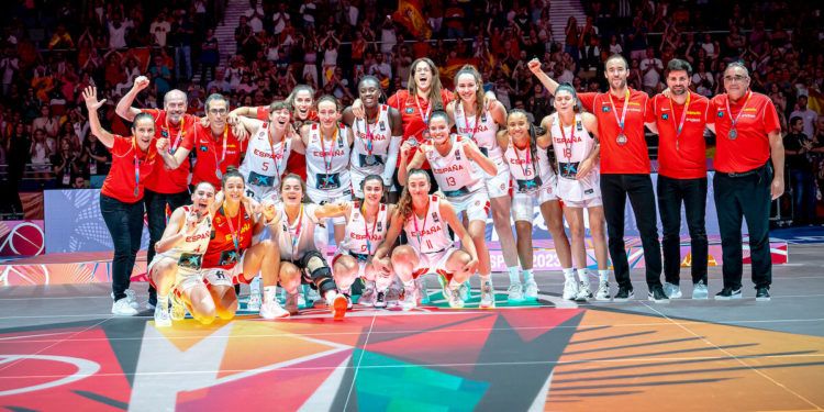 España, subcampeona del mundo U19