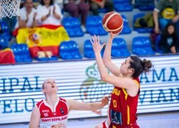 España doblegó a Suiza para sumar su cuarta victoria antes de viajar invicta al Eurobasket