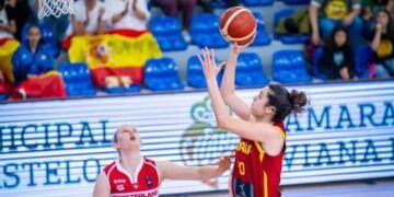 España doblegó a Suiza para sumar su cuarta victoria antes de viajar invicta al Eurobasket