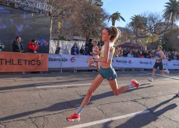 Eilish McColgan registró el récord de Europa en la 10K Valencia